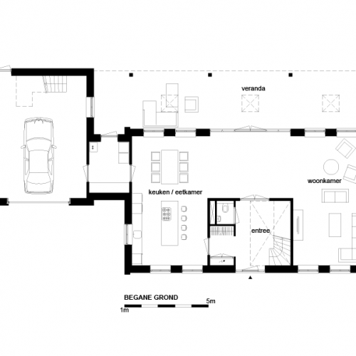 Veranda in combinatie met een garage met sluis